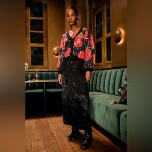 FARM RIO Black Midnight Leopards Jacquard Maxi Skirt